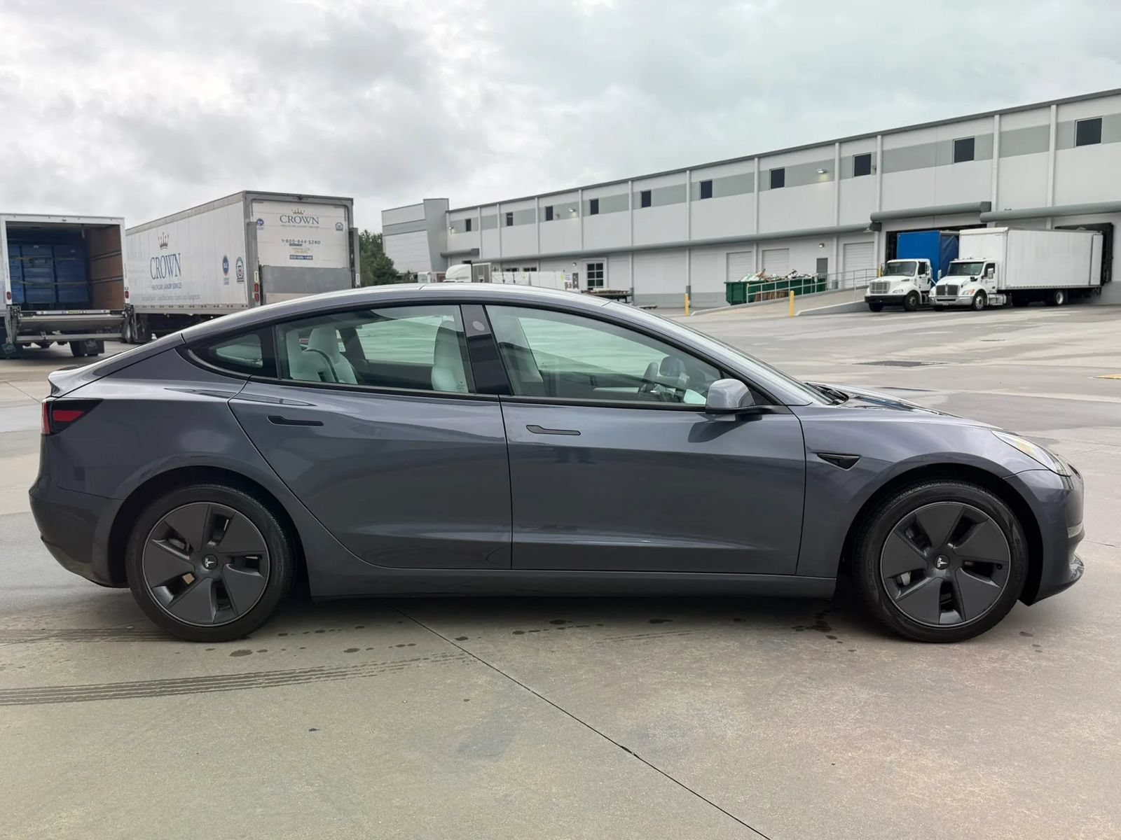 Used 2023 Tesla Model 3 Standard Range RWD image 6