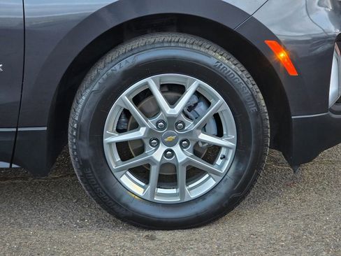 Used 2022 Chevrolet Equinox LT image 27