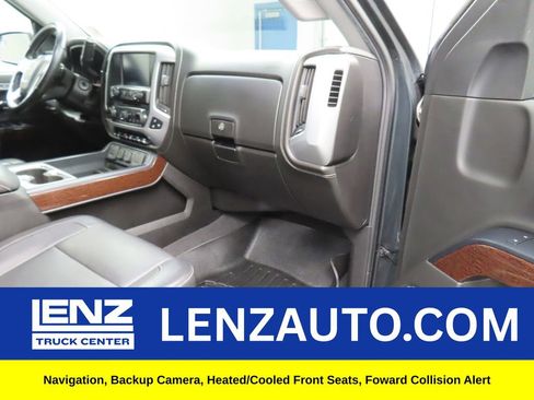 Used 2018 GMC Sierra 1500 SLT AWD/4WD image 28