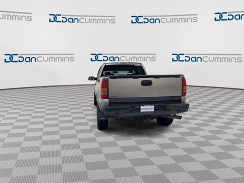 Used 2003 GMC Sierra 2500 SLT w/ SLT Preferred Equipment Group image 7