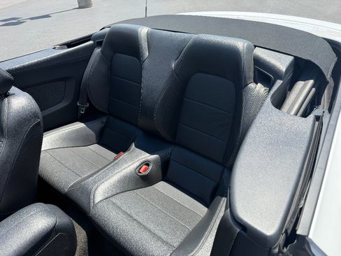 Used 2018 Ford Mustang Premium RWD image 31