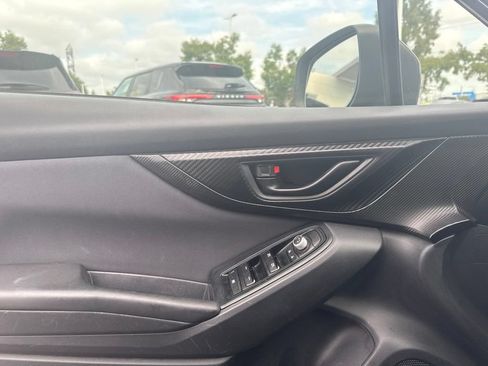 Used 2021 Subaru Crosstrek 2.0i Premium AWD/4WD image 13