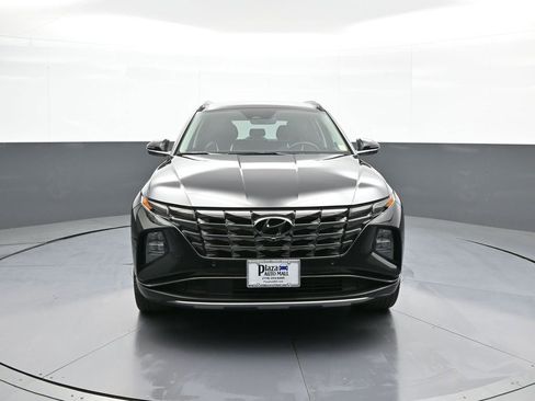 Used 2022 Hyundai Tucson Limited AWD/4WD image 2