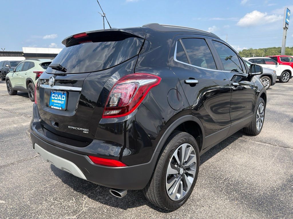 Used 2022 Buick Encore Preferred w/ Safety Package AWD/4WD image 3