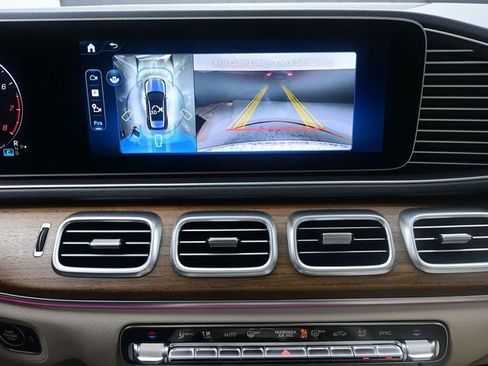 Used 2025 Mercedes-Benz GLE 350 4MATIC image 12