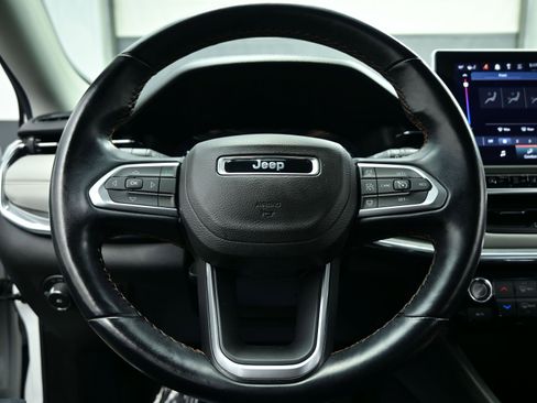 Used 2022 Jeep Compass Limited w/ Sun and Sound Group image 24