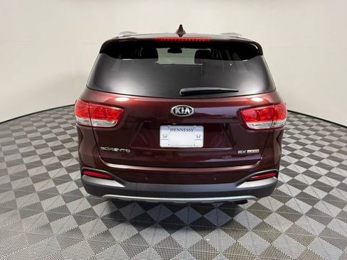 Used 2017 Kia Sorento EX FWD image 5