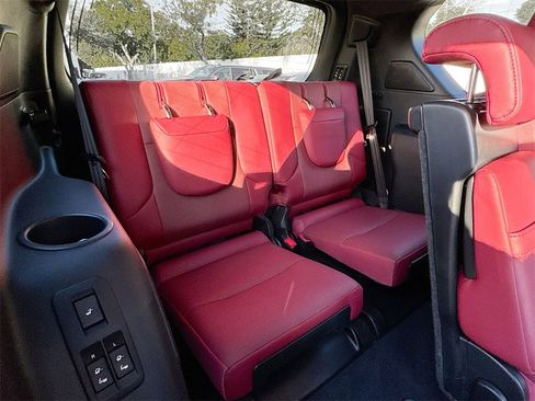 Used 2023 Lexus GX 460 Premium image 29