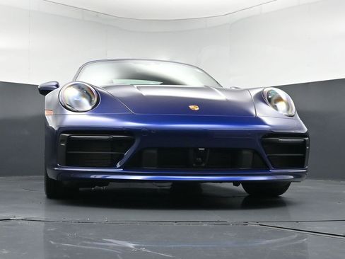 Certified 2024 Porsche 911 Targa 4S w/ Premium Package AWD/4WD image 24