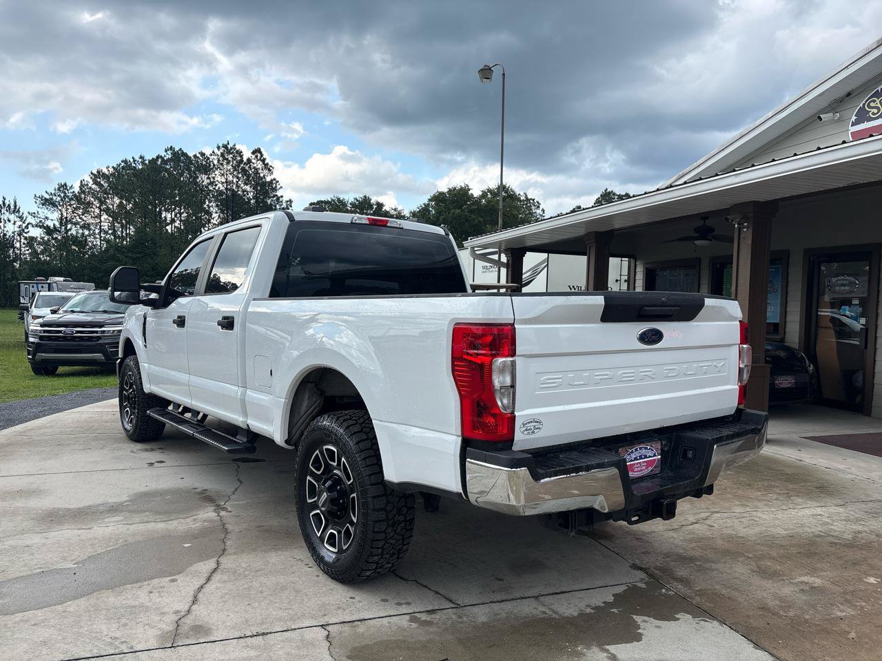 Used 2020 Ford F250 XL w/ Power Equipment Group AWD/4WD image 9