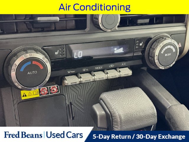 Used 2024 Toyota Tacoma TRD Off-Road w/ TRD Off Road Upgrade Package AWD/4WD image 19