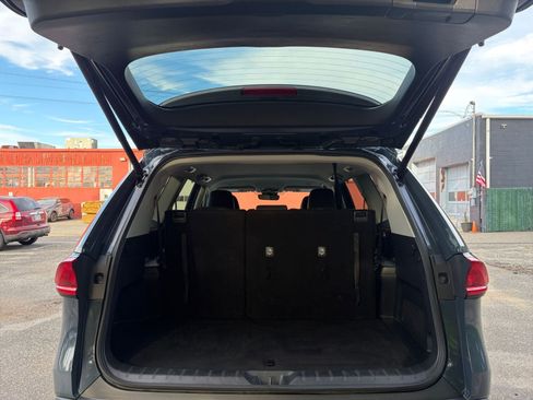 Used 2025 Toyota Grand Highlander FWD image 33