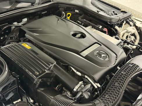 Used 2019 Mercedes-Benz E 300 4MATIC w/ Premium 1 Package image 85