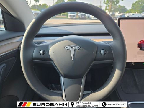 Used 2023 Tesla Model 3 Standard Range RWD image 12