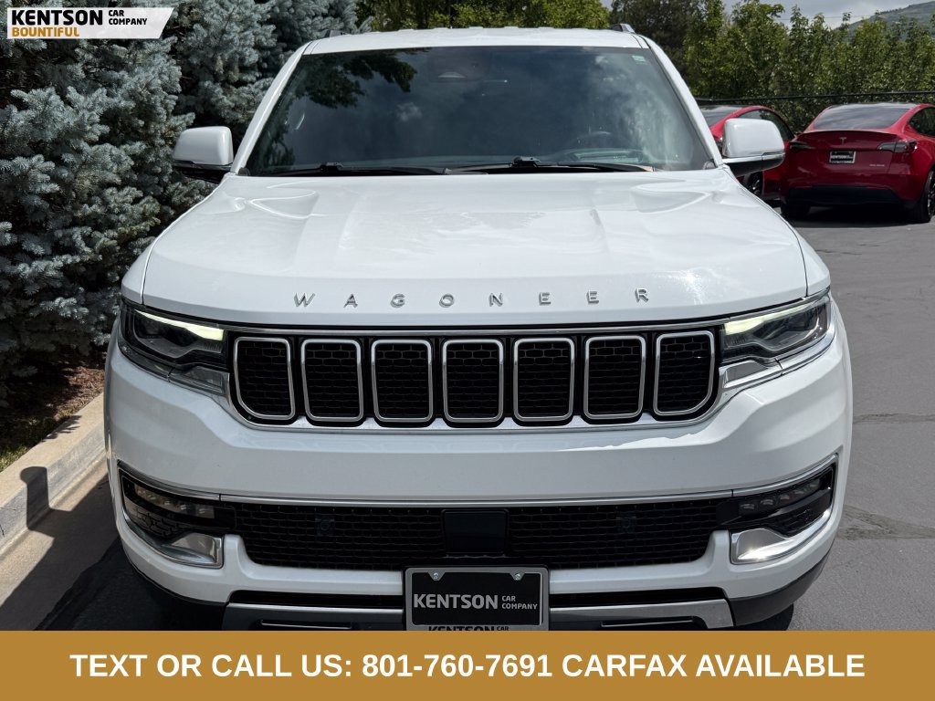 Used 2022 Jeep Wagoneer Series III w/ Rear Seat Video Group 1 AWD/4WD image 2