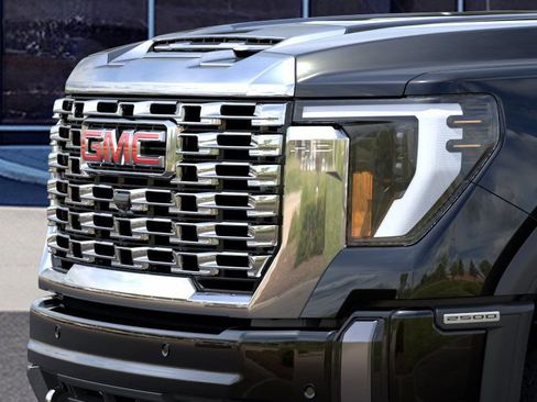 New 2026 GMC Sierra 2500 Denali image 13