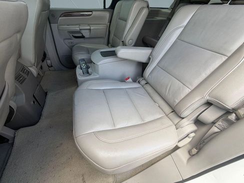 Used 2010 Nissan Armada Platinum w/ Captain Seat Pkg AWD/4WD image 21
