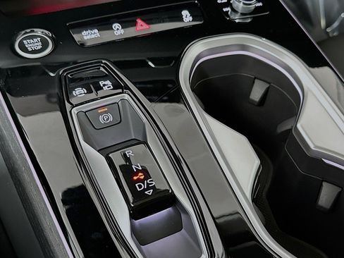 New 2026 Audi A6 Premium Plus image 7