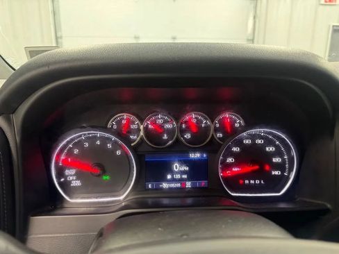 Used 2019 Chevrolet Silverado 1500 LT w/ All-Star Edition image 9