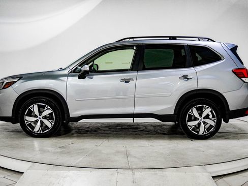 Used 2019 Subaru Forester Touring image 4