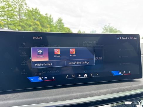 Used 2026 BMW X5 xDrive40i w/ Climate Comfort Package image 14