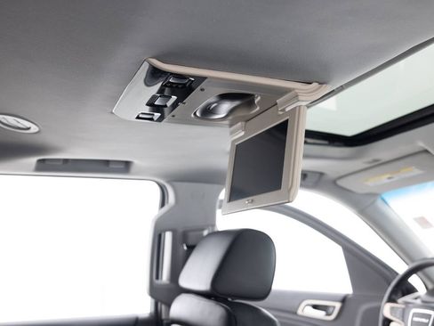 Used 2016 GMC Yukon XL Denali w/ Open Road Package image 38