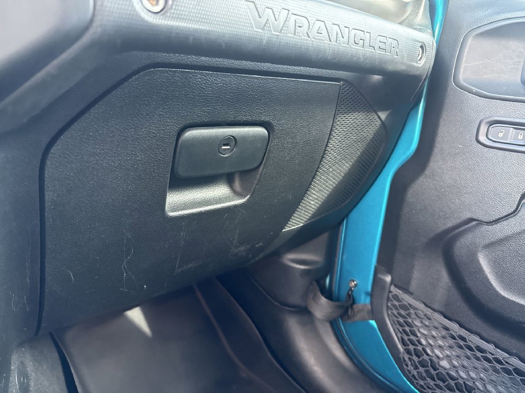 Used 2020 Jeep Wrangler Unlimited Sport S AWD/4WD image 34