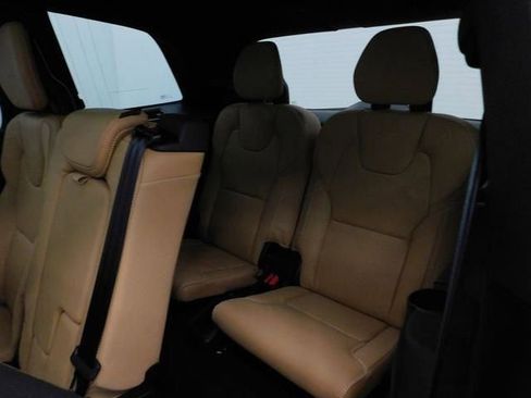 Used 2025 Volvo XC90 B6 Ultra w/ Protection Package Premier image 17