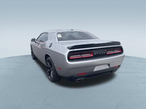 Used 2018 Dodge Challenger SXT w/ Blacktop Package image 6