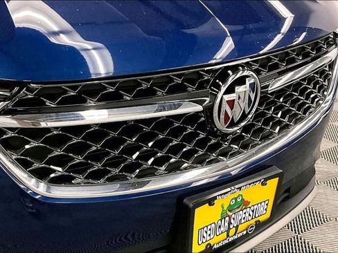 Used 2023 Buick Envision Avenir image 31