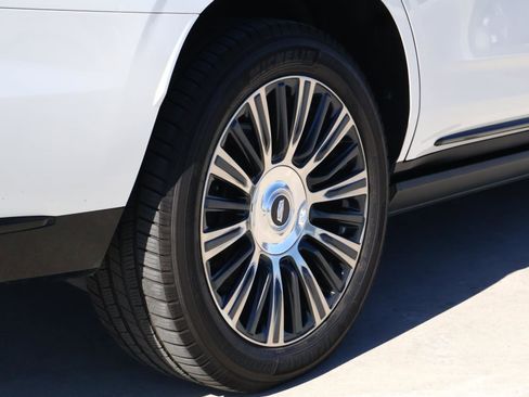 Used 2021 Cadillac Escalade Sport w/ Driver Assist Tech Package image 12