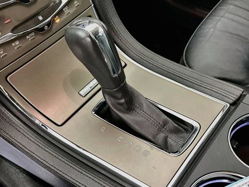 Used 2014 Lincoln MKX AWD w/ Equipment Group 102A image 22