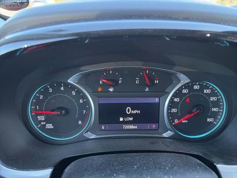 Used 2020 Chevrolet Traverse LT image 14