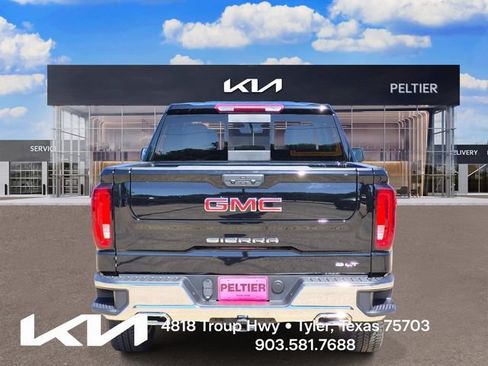 Used 2024 GMC Sierra 1500 SLT w/ SLT Premium Package AWD/4WD image 5