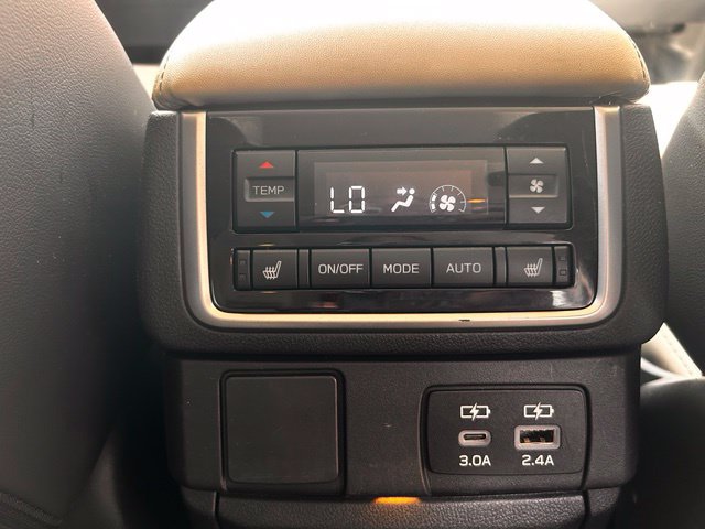 Used 2024 Subaru Ascent Limited AWD/4WD image 29