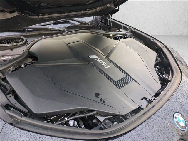 Certified 2023 BMW i7 xDrive60 AWD/4WD image 25