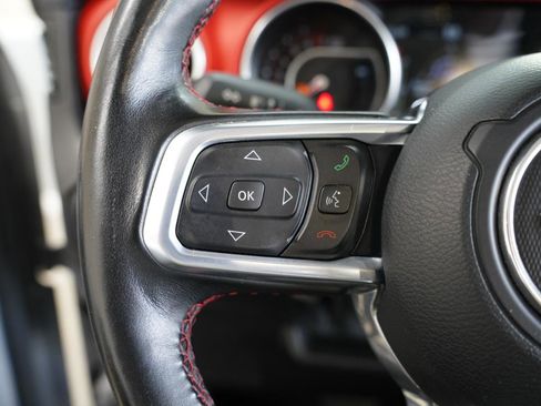 Used 2020 Jeep Gladiator Rubicon w/ Cold Weather Group image 12