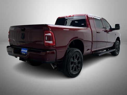 Used 2024 RAM 2500 Laramie w/ Sport Appearance Package image 5