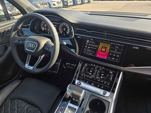 Used 2025 Audi SQ7 Premium Plus image 10