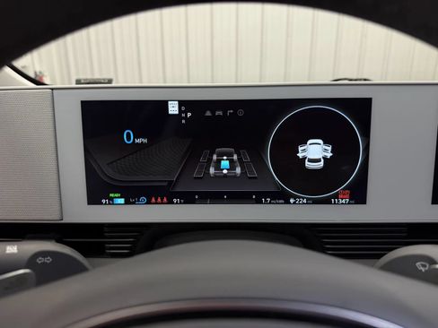 Used 2024 Hyundai Ioniq 5 SE AWD/4WD image 24