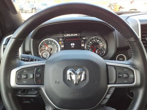 Used 2022 RAM 1500 Big Horn AWD/4WD image 18