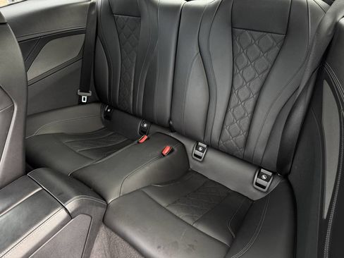 Used 2020 BMW M8 Coupe image 19