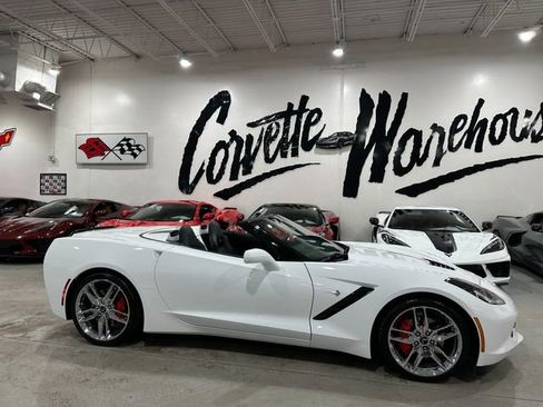 Used 2014 Chevrolet Corvette Stingray Convertible w/ 3LT Preferred Equipment Group RWD image 27