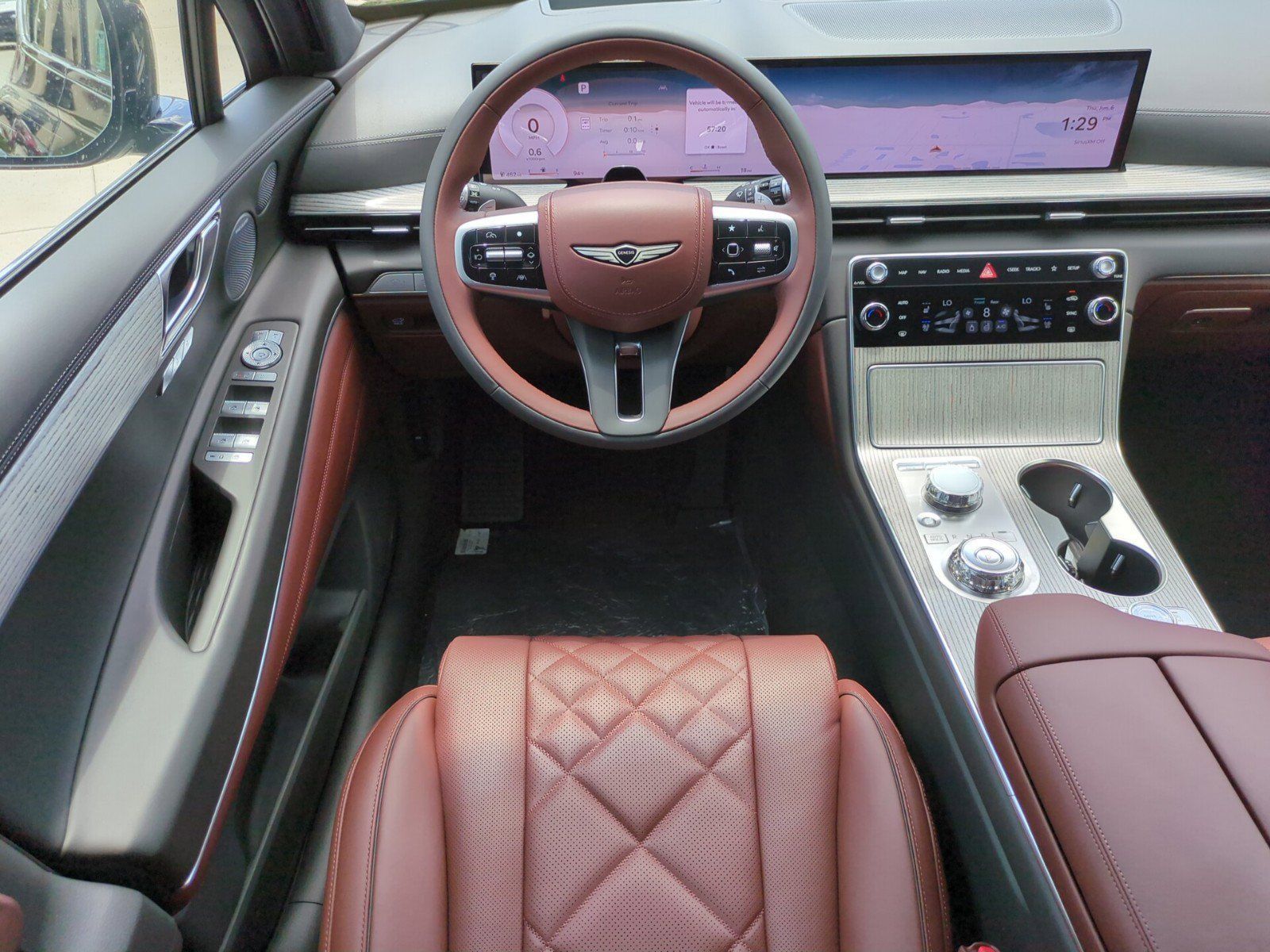 Used 2025 Genesis GV80 3.5T Prestige AWD/4WD image 14