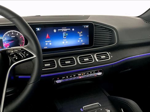 New 2026 Mercedes-Benz GLE 450 4MATIC image 9