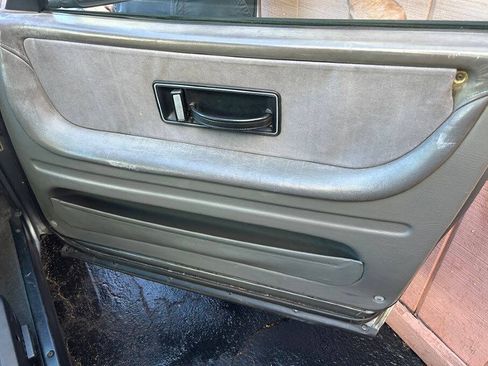 Used 1993 Saab 900 S FWD image 27