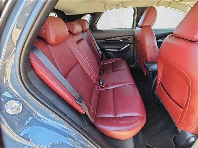 Used 2025 MAZDA CX-30 AWD 2.5 S w/ Preferred Package image 18