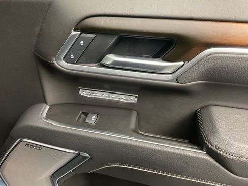 Used 2025 GMC Sierra 1500 Denali image 28