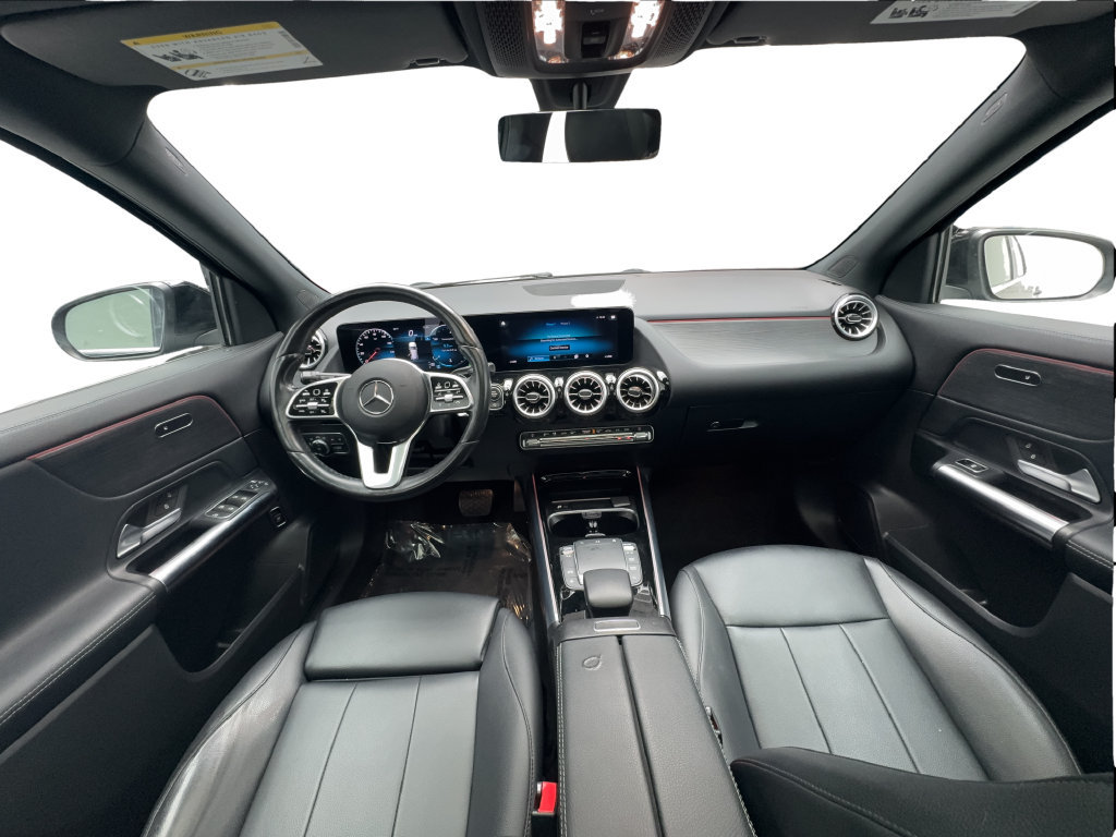 Used 2022 Mercedes-Benz GLA 250 4MATIC w/ Premium Package Lite image 37