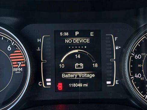 Used 2016 Jeep Cherokee Latitude image 11